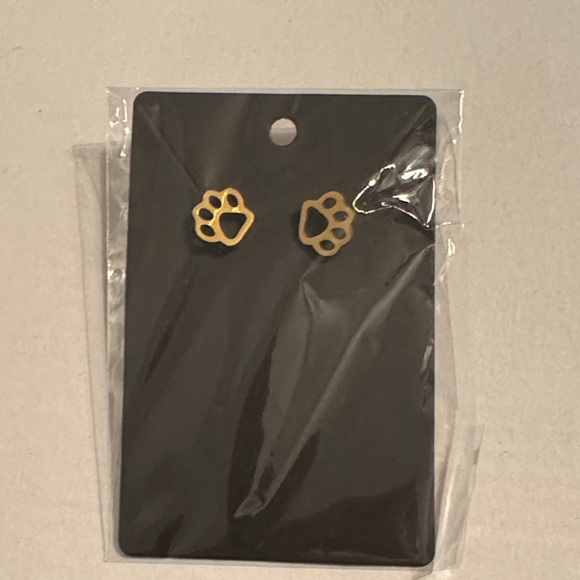 Jewelry - Gold Paw‎ Print Earrings